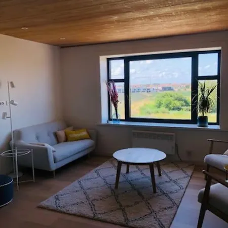 Sfeervol Apartment, Petit Ensor דירה